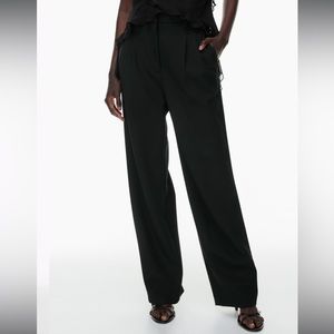 Aritzia Effortless Crepette Pants